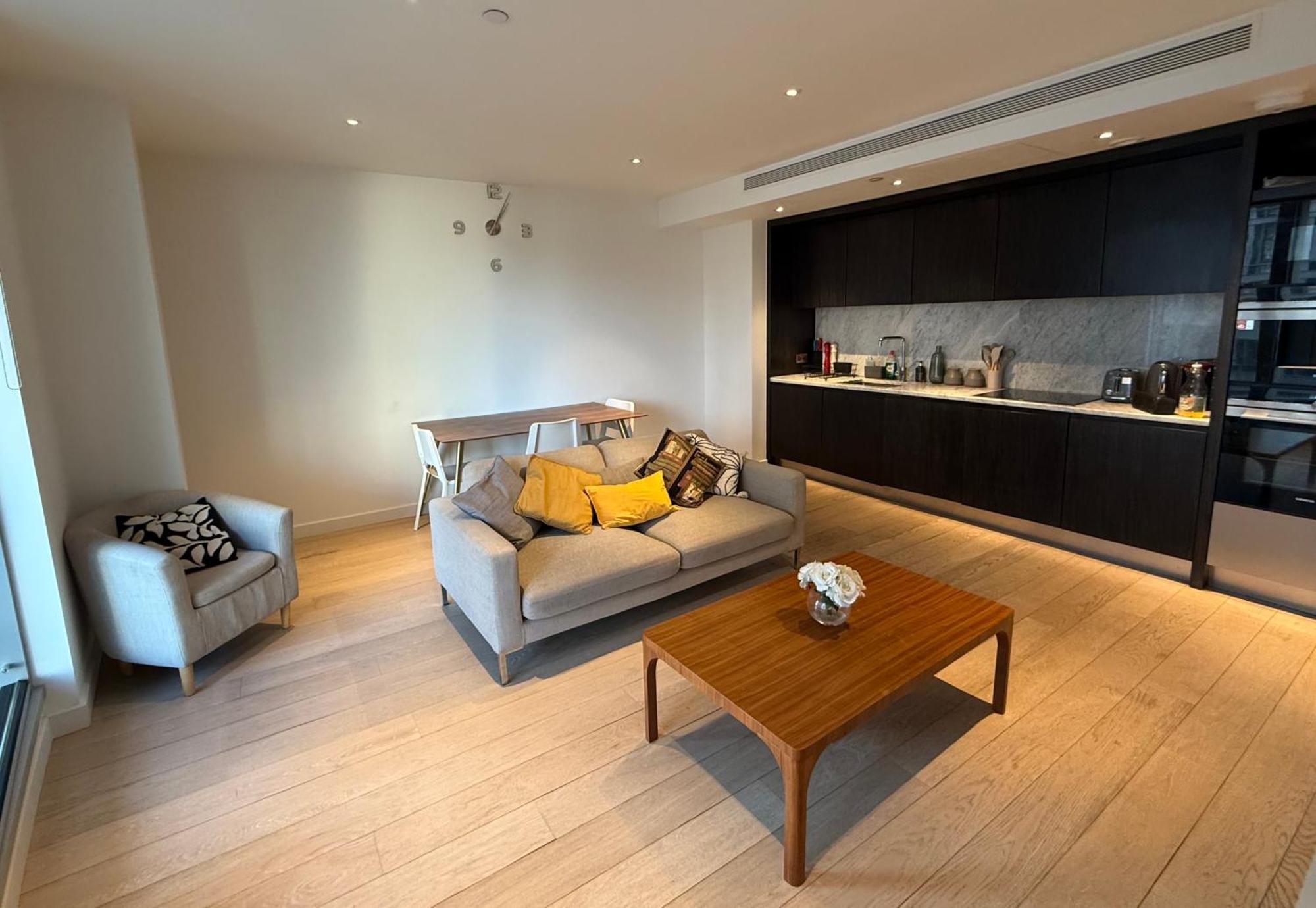 Luxury Modern 2 Bed Flat With Balcony And City View - Canary Wharf City Center Лондон Екстериор снимка